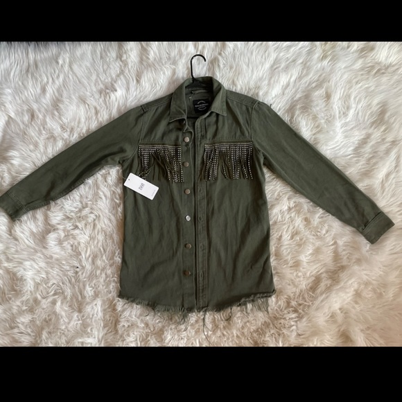 OLIVE GREEN JACKET - Picture 1 of 2